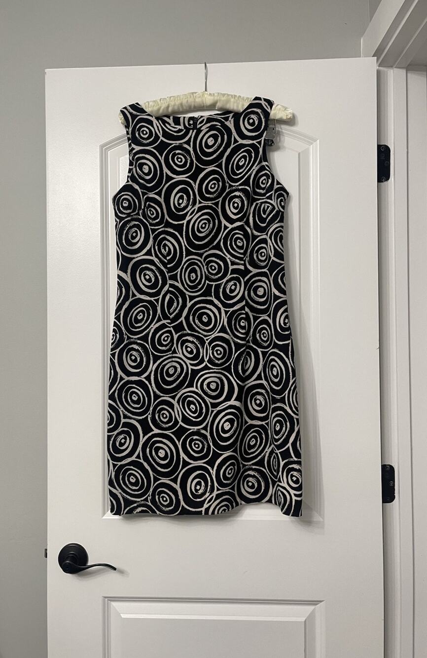 Dressbarn Black & White Abstract Marble Geometric Sleeveless Sheath Dress Sz 8
